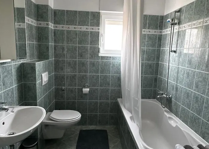 Apartman - 3 *
