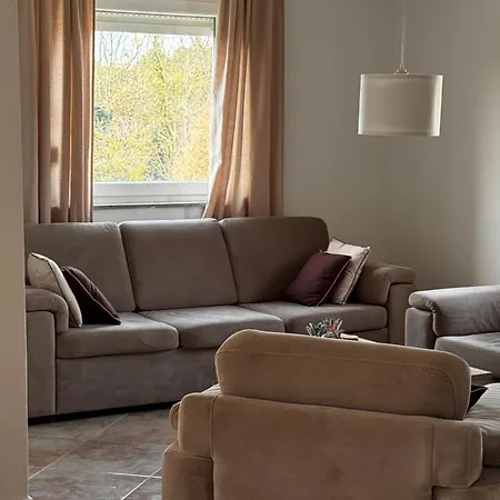 - 3 Appartement