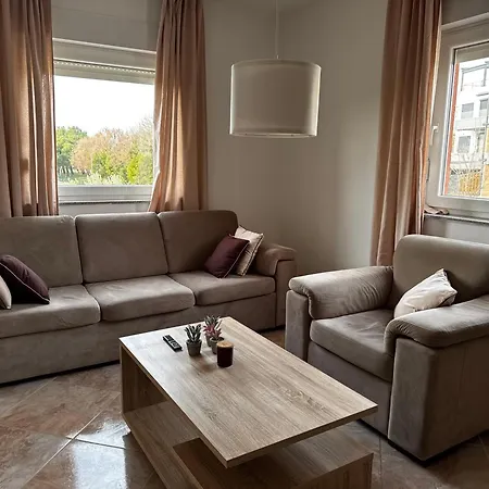 - 3 Appartement
